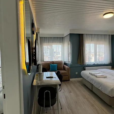 Apart Otel Dizayn 4*