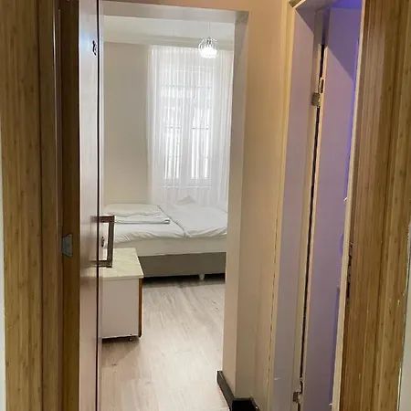 Dizayn Lägenhetshotell 4*